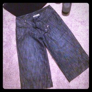 🌟Goddess Jeans Denim Flare Capris🌟